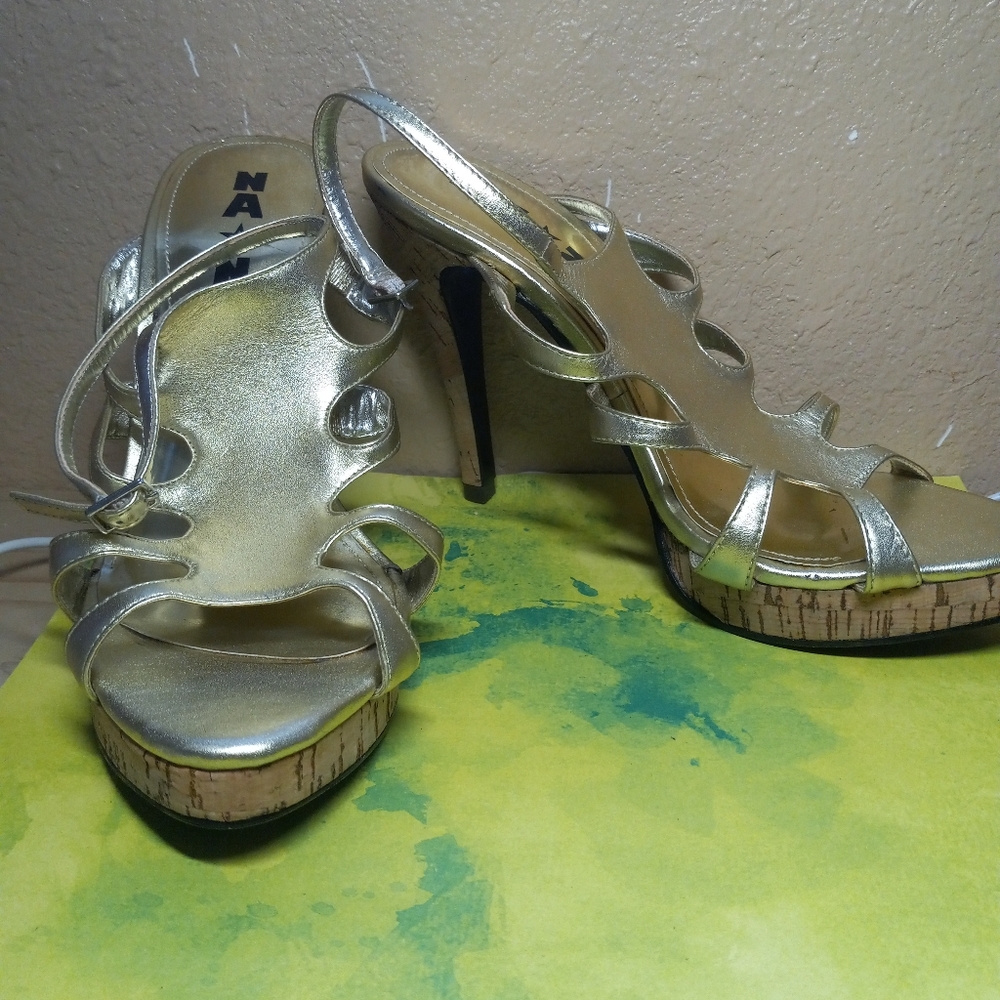 👠 NEW Women’s Gold  Strappy platform Heels Shoes Sandals Sz 8.5